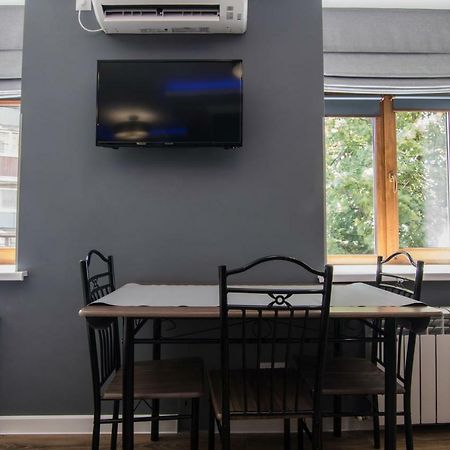Lux Apartment Near Arena City Kiev Exterior foto