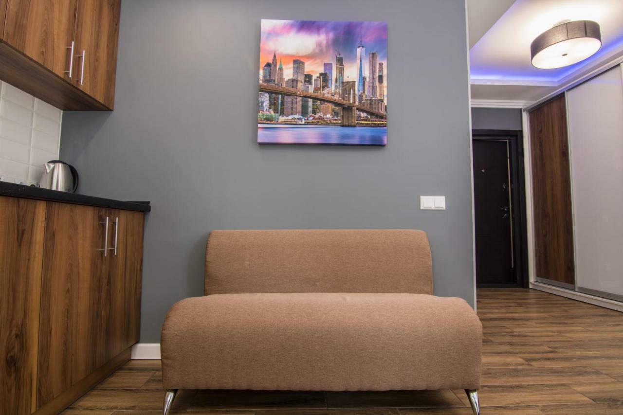 Lux Apartment Near Arena City Kiev Exterior foto