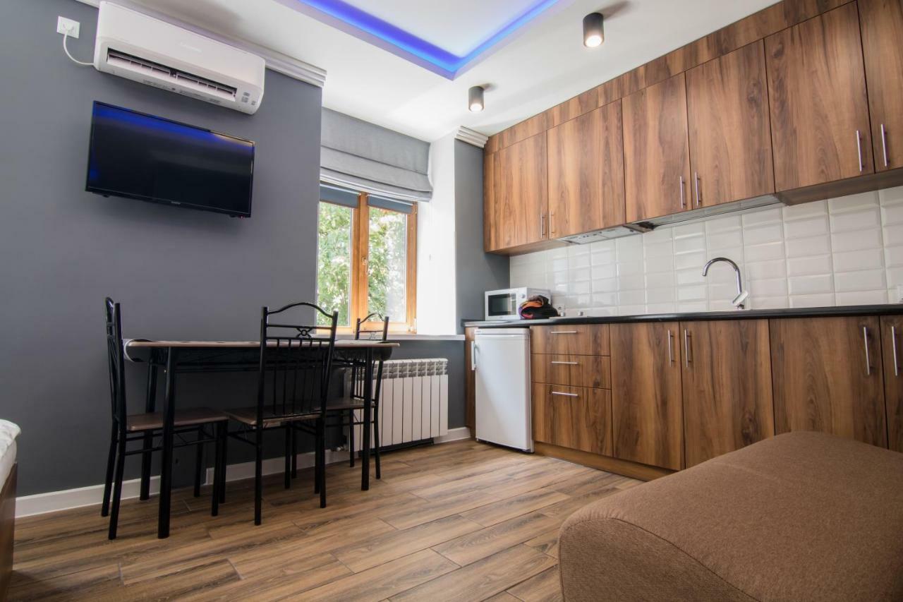 Lux Apartment Near Arena City Kiev Exterior foto
